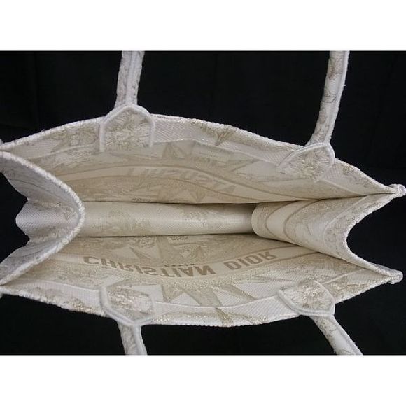 Christian Dior Book Tote Medium White - Picture 7 of 9